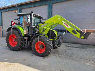Claas Arion 550